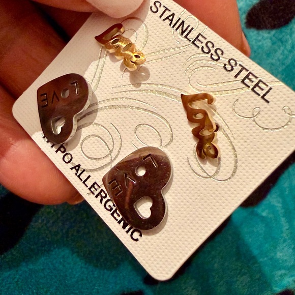 (Your Choice) Stainless Steel Hearts & Love Earrings Set - Picture 5 of 8